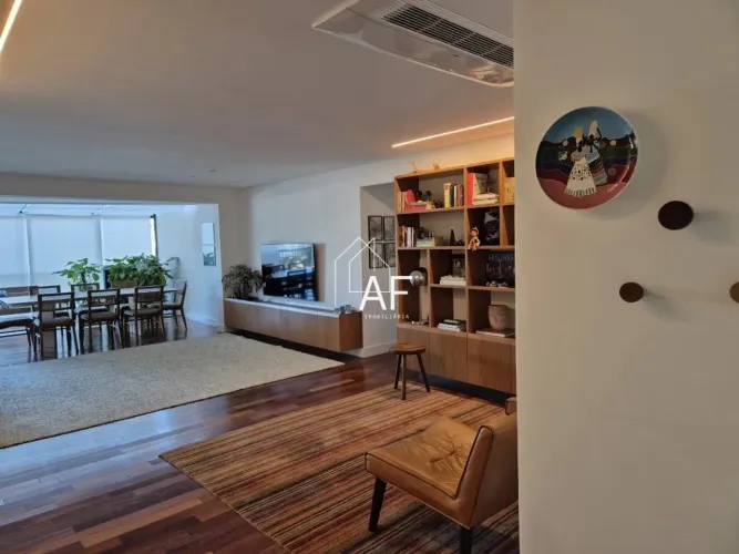 Apartamento Alto Padrão Gardem em Santa Teresinha 138m², 3 Suítes e Lazer Completo!