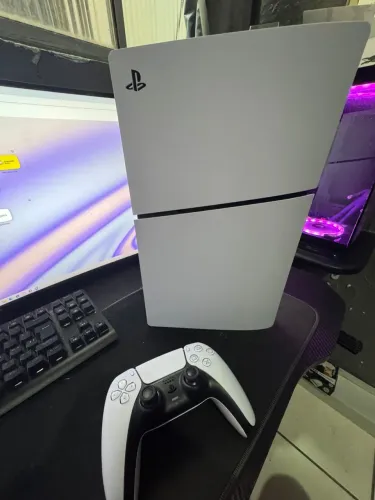 PS5 slim mídia digital 825gb