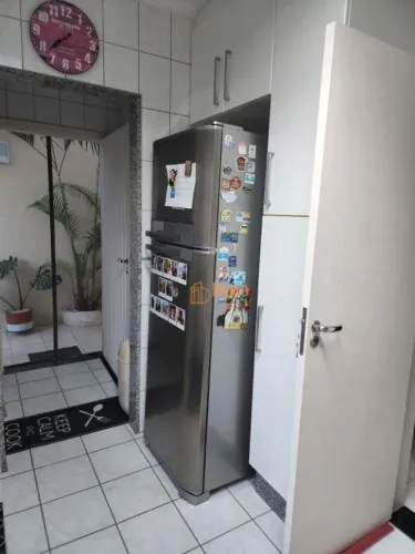 Casa com 3 dormitórios à venda, 94 m² por R$ 750.000 - Vila Boa Vista - Sorocaba/SP