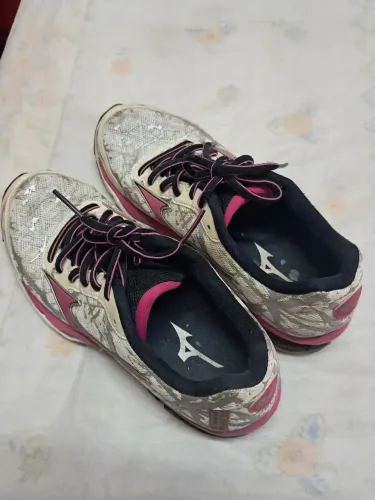 Tenis mizuno