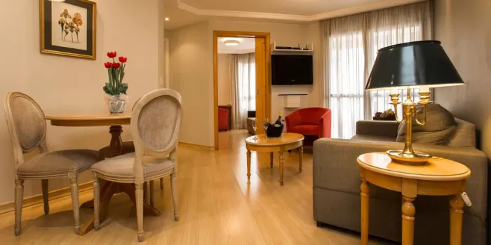 Rarus Flats - Apartamento para venda em Moema - Edifício La Maison D'Stan