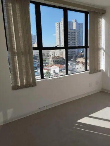 Sala comercial para venda e locação no bairro Centro em Campinas - SP