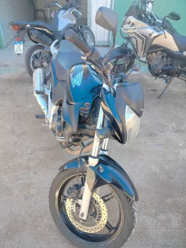 CB 3000 muito top