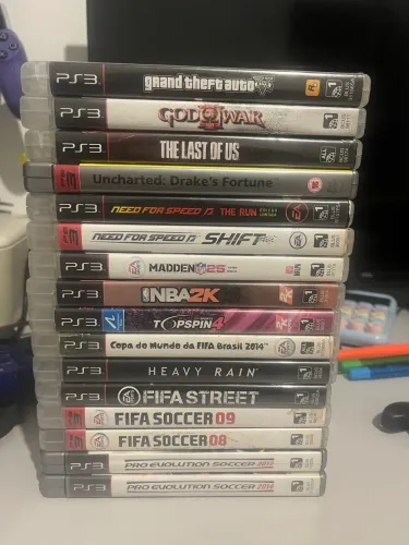 Lote com 16 jogos de ps3