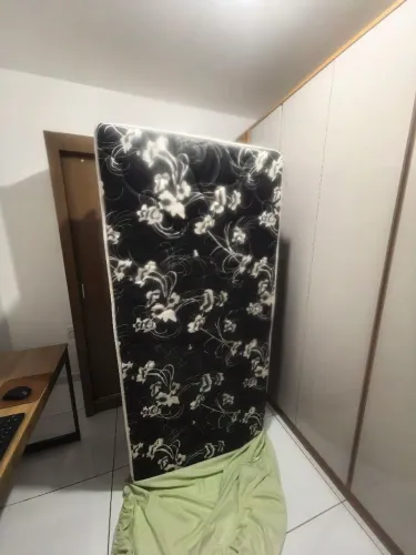 Cama solteiro