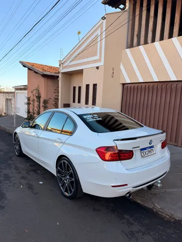 BMW 320I A 2.0 Turbo/activeflex 16V 184cv 4P 2014