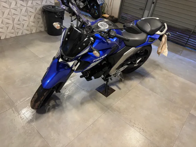 Yamaha FZ25 2022/2022 - Único Dono