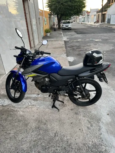 Vendo fazer 150 conservada
