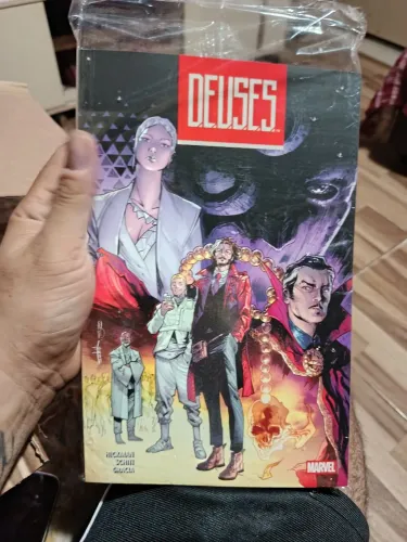 Hq D.E.U.S.E.S (deuses) (lacrada)