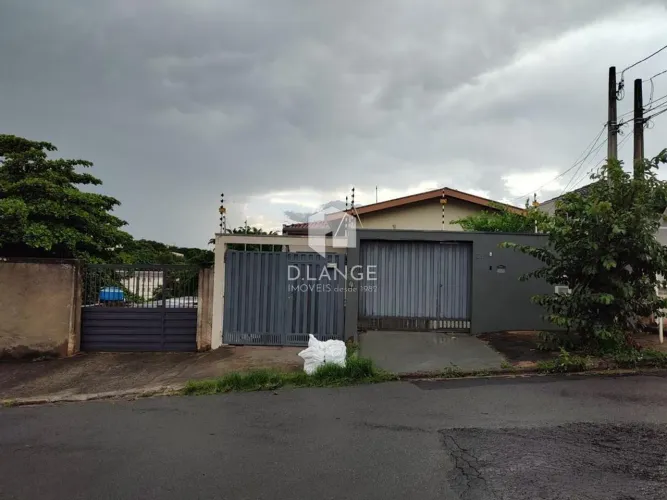 Casa para locação no bairro Jardim Pacaembu em Campinas - SP