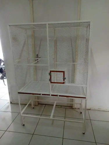 Viveiros para pássaros 