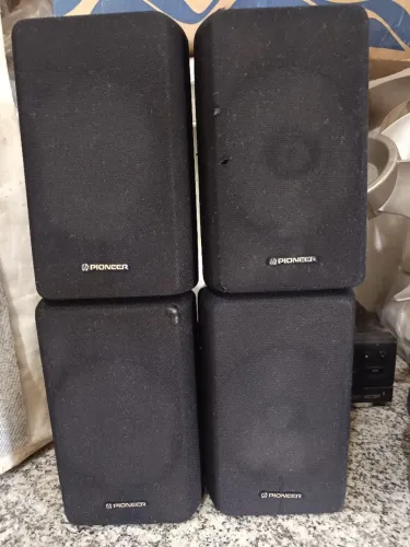 Caixas Pioneer para home theater funcionando