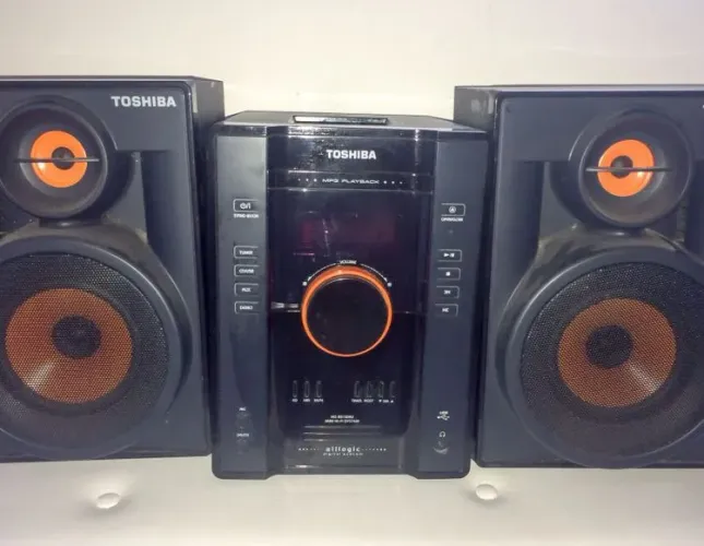 Som Toshiba