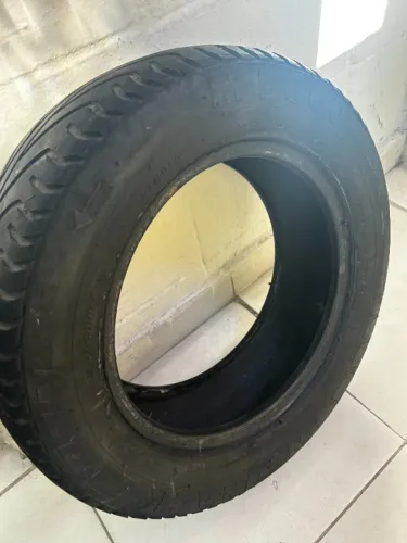 Pneu de Carro 195/60 R14