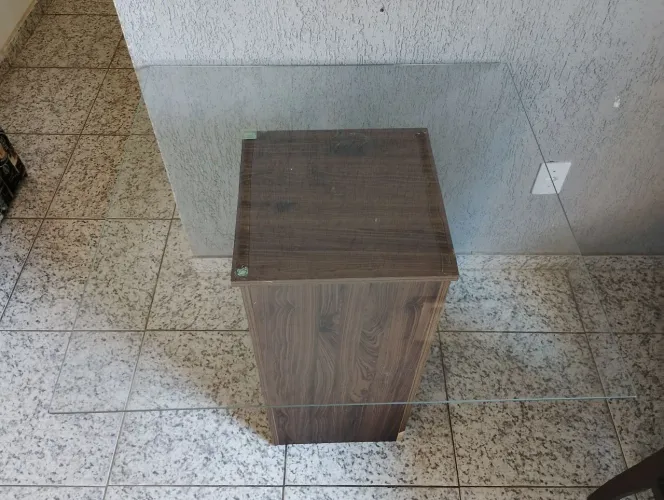 Mesa de vidro 100 x 100