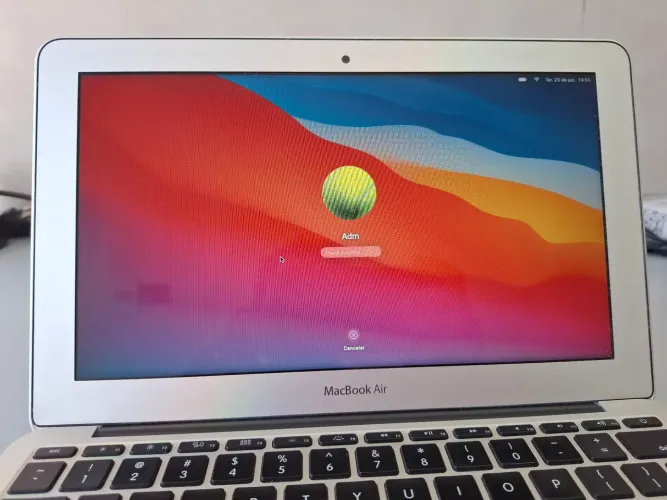MacBook Air 11? Mid 2013 - Pronto para uso
