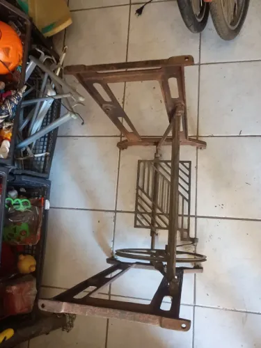 Pé de máquina costura
