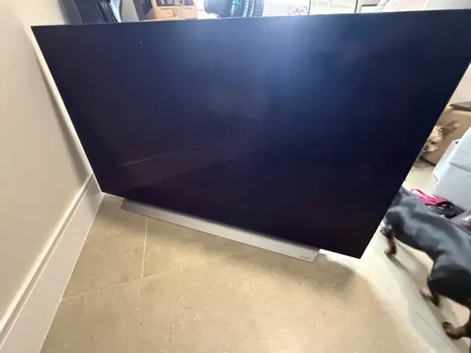 TV LG OLED 55" C1 (OLED55C1) ? Para Retirada de Peças / Sucata