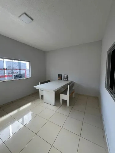 Aluga-se Apartamento 2 quartos Semi Mobiliado
