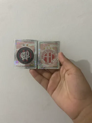 KIT COM TODOS OS ESCUDOS E MASCOTES, campeonato brasileiro 2006 série A e B.