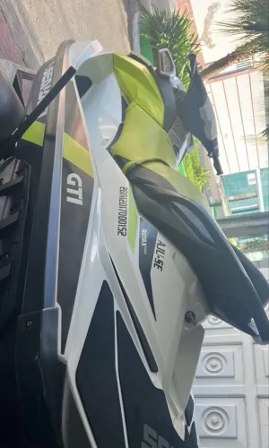 Jet SKY sea doo