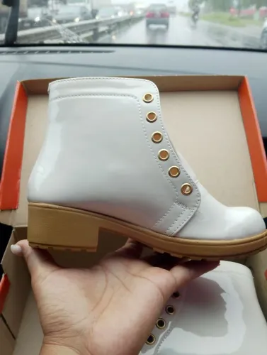 Bota infantil