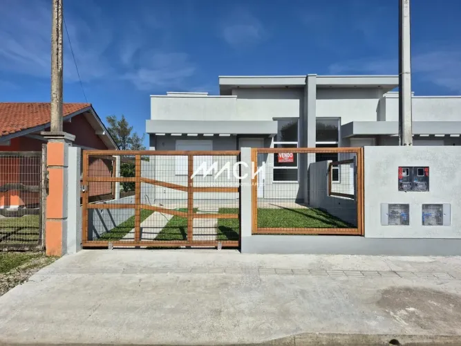 Casa à venda no bairro Nova Tramandaí - Tramandaí/RS