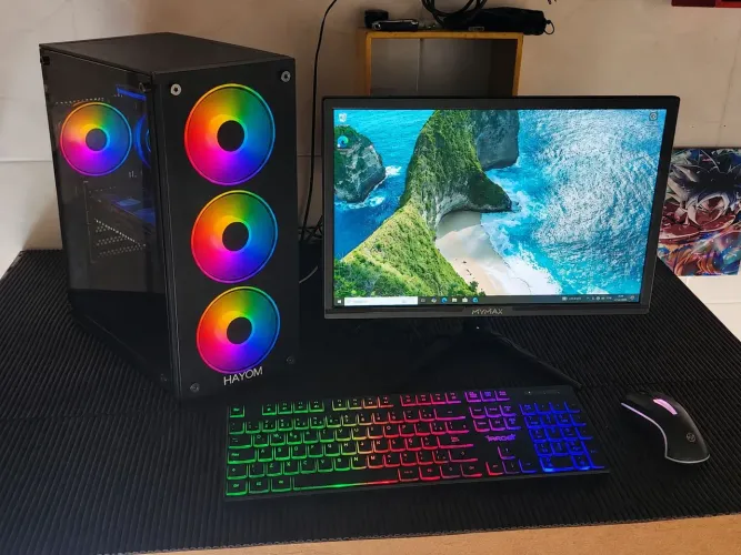 PC Gamer Completo i3 10100F 10ª Geração + GTX 550 Ti 4GB + Monitor 19" + Kit RGB