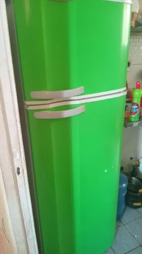 Geladeira usada
