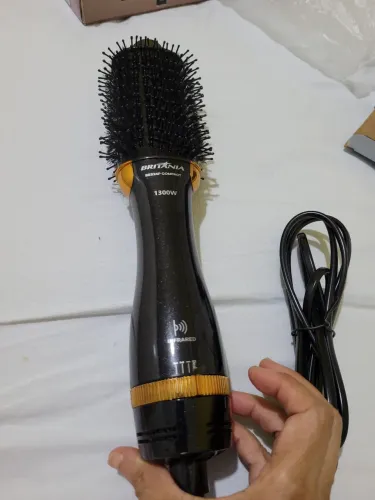 Vendo escova alisadora