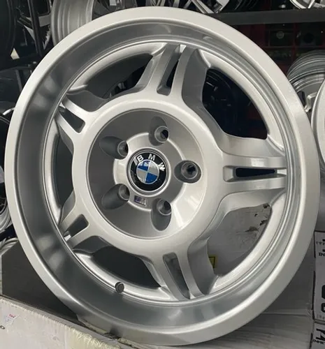 Rodas BMW M3 Style 24 aro 17