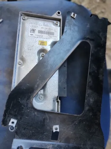 Módulo Amplificador De Som Audi A4 Cod. 8r1035223a
