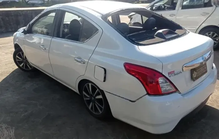 sucata nissan versa 16 sl 2017 2018 retirada de peças