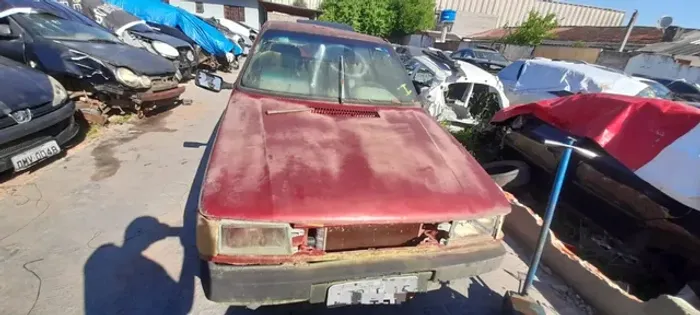Sucata Fiat Uno 1995 Disponível Para Retirada De Peças