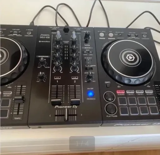 DDJ 400