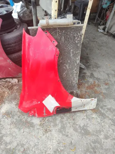 Paralama Esquerdo Fiat Palio Sporting 2013/17 Recuperado lado direito