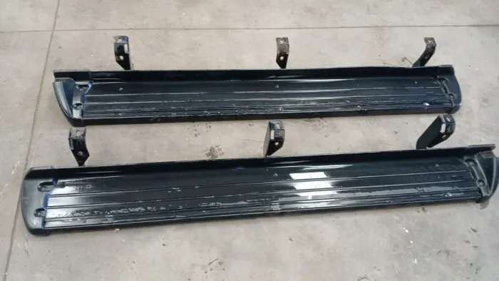 Par De Estribo L200 Triton Original 