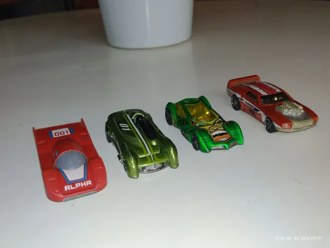 Vendo carrinhos usados