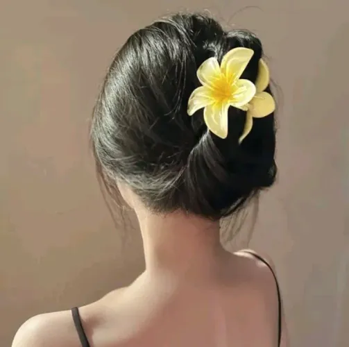 Presilha Flor cabelo