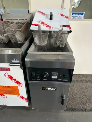 Fritadeira elétrica 18W 28 litros alta produção ecomax HOBART 