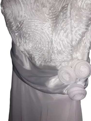 Vestido branco sem alças de festa, branco.