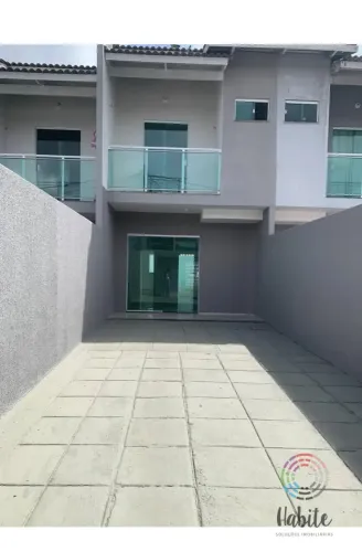 Casa Duplex à venda no bairro Jardim Cearense - Fortaleza/CE