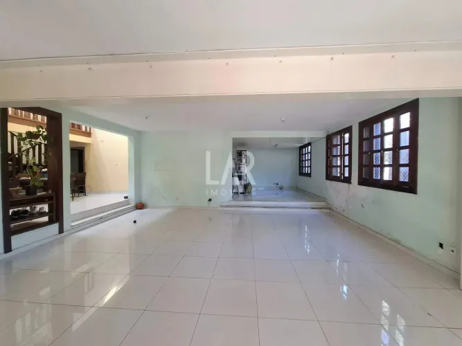 Casa à venda, 6 quartos, 1 suíte, 4 vagas, Santa Lúcia - Belo Horizonte/MG