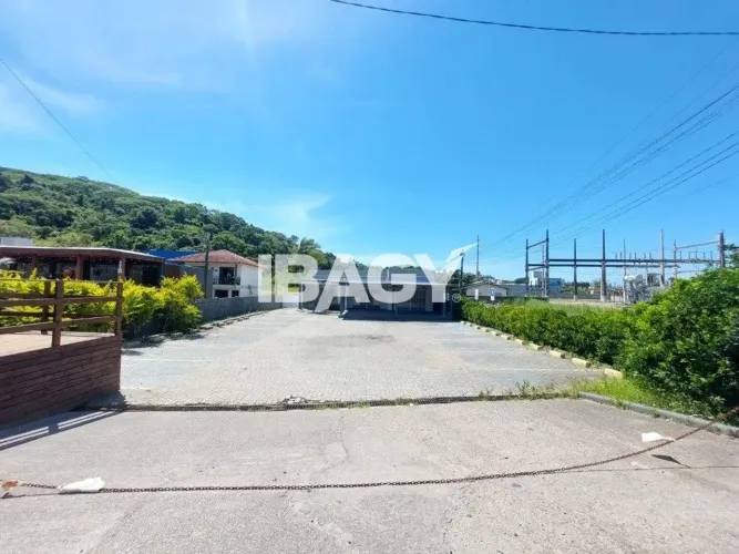 Oportunidade! Loja em Costeira / Rio Tavares - Florianópolis