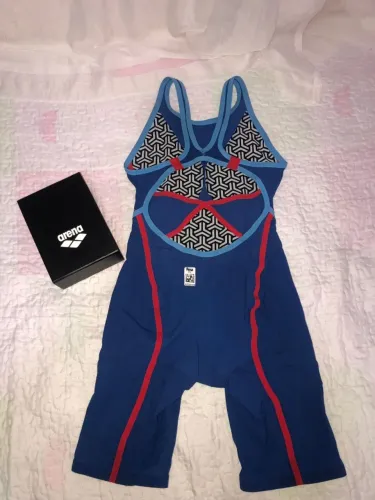 Traje de natação  feminino Arena 