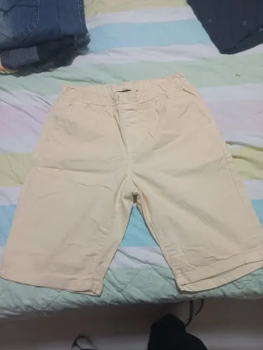 Bermuda bege casual