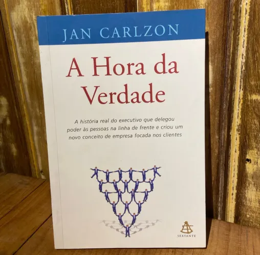 Livros | A HORA DA VERDADE | DonaReliquias