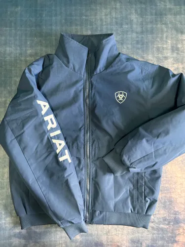 JAQUETA ARIAT ORIGINAL NUNCA USADA