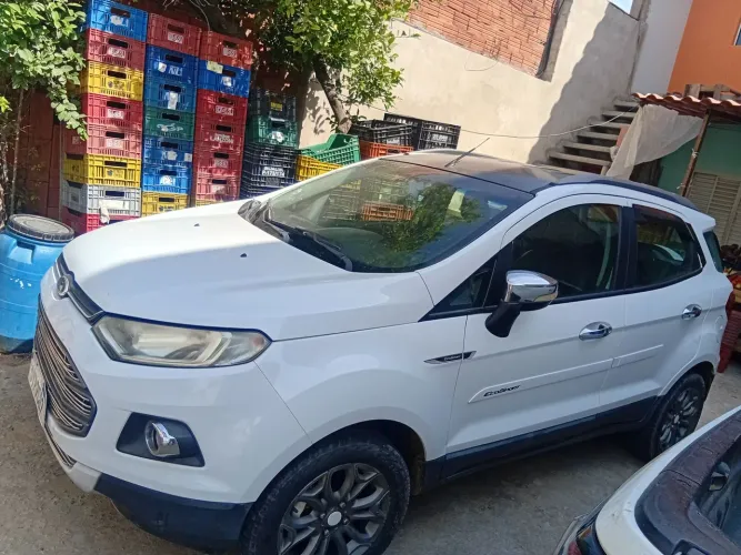 Ford Ecosport Freestyle 1.6 16V Flex 5P 2015
