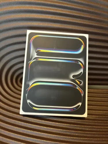 iPad Pro 1TB 13" M4 Wi-Fi + Cellular Preto Espacial Lacrado